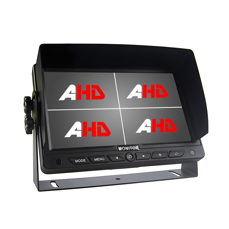 7-palčni avtomobilski monitor Quad AHD s 4 vhodi za kamero in snemanjem na kartico SD
